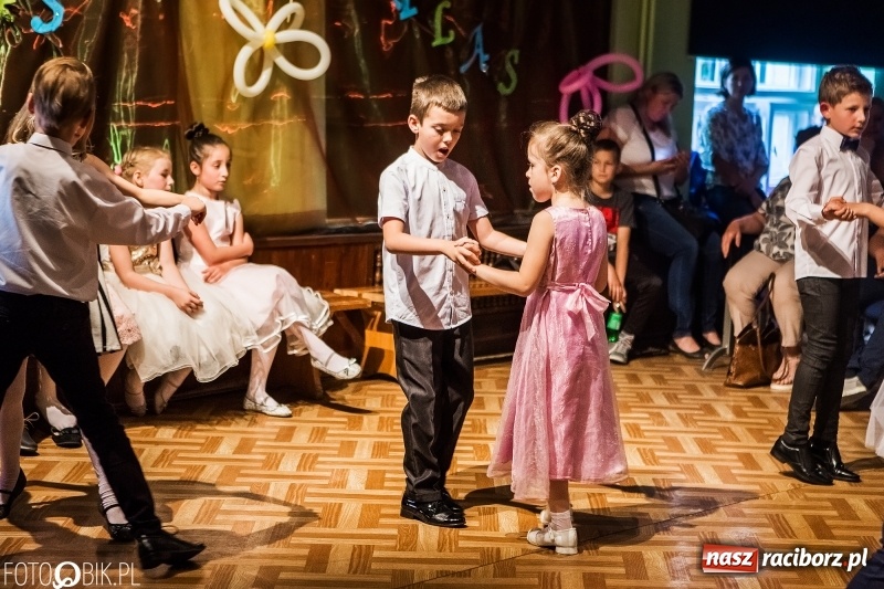 Zdjęcie w galerii na portalu naszraciborz.pl: Wiosenny Pląs w Młodzieżowym Domu Kultury wiadomości z regionu