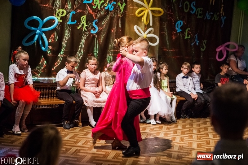 Zdjęcie w galerii na portalu naszraciborz.pl: Wiosenny Pląs w Młodzieżowym Domu Kultury wiadomości z regionu