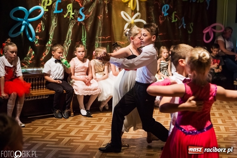 Zdjęcie w galerii na portalu naszraciborz.pl: Wiosenny Pląs w Młodzieżowym Domu Kultury wiadomości z regionu