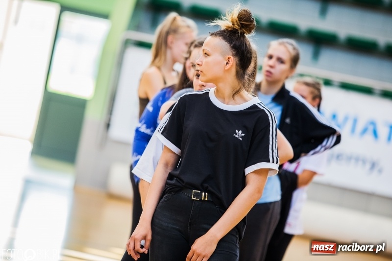 Zdjęcie w galerii na portalu naszraciborz.pl: UKS Start Pietrowice Wielkie zwycięzcą Międzynarodowego Turnieju Juniorek w piłce ręcznej wiadomości z regionu