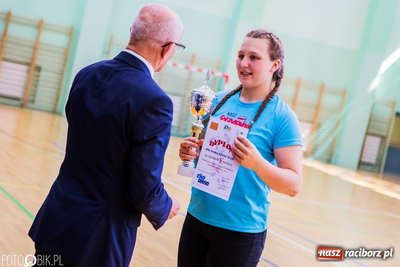 Zdjęcie w galerii na portalu naszraciborz.pl: UKS Start Pietrowice Wielkie zwycięzcą Międzynarodowego Turnieju Juniorek w piłce ręcznej wiadomości z regionu