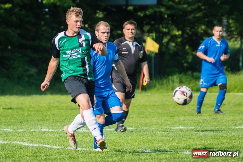 Zdjęcie w galerii na portalu naszraciborz.pl: C klasa: Płonia nie zachwycała ale wygrała wiadomości z regionu