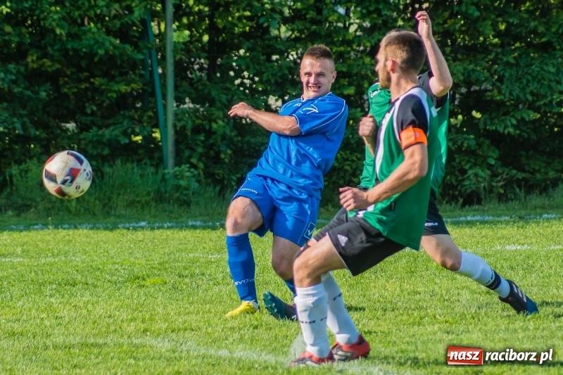 Zdjęcie w galerii na portalu naszraciborz.pl: C klasa: Płonia nie zachwycała ale wygrała wiadomości z regionu