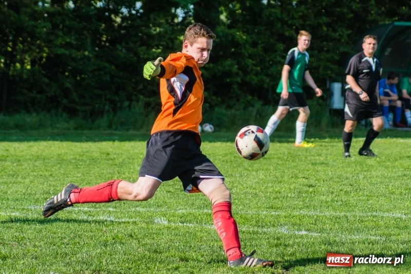 Zdjęcie w galerii na portalu naszraciborz.pl: C klasa: Płonia nie zachwycała ale wygrała wiadomości z regionu