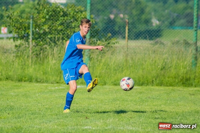 Zdjęcie w galerii na portalu naszraciborz.pl: C klasa: Płonia nie zachwycała ale wygrała wiadomości z regionu
