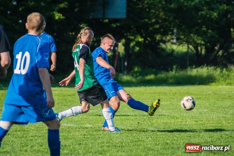 Zdjęcie w galerii na portalu naszraciborz.pl: C klasa: Płonia nie zachwycała ale wygrała wiadomości z regionu