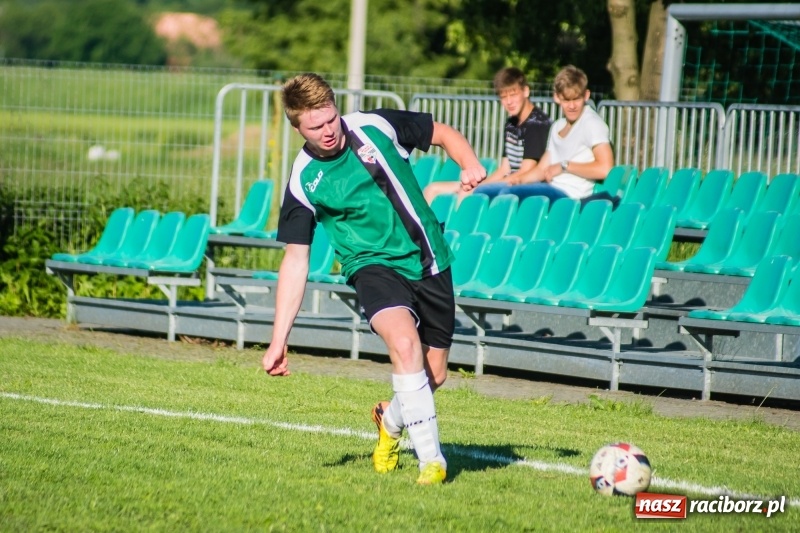 Zdjęcie w galerii na portalu naszraciborz.pl: C klasa: Płonia nie zachwycała ale wygrała wiadomości z regionu