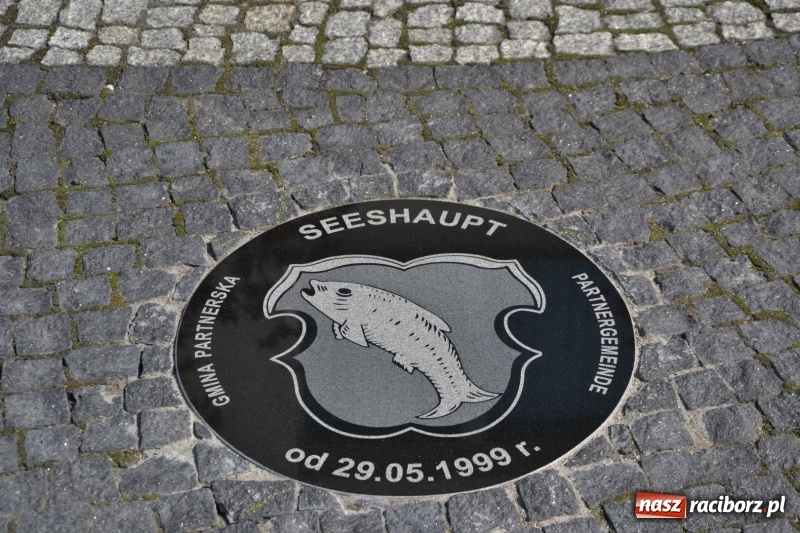 Zdjęcie w galerii na portalu naszraciborz.pl: Gmina otwarta na świat. Krzyżanowice świętują dwudziestolecie współpracy zagranicznej  wiadomości z regionu