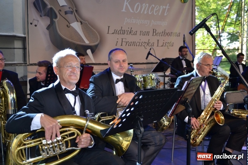 Zdjęcie w galerii na portalu naszraciborz.pl: Gmina otwarta na świat. Krzyżanowice świętują dwudziestolecie współpracy zagranicznej  wiadomości z regionu