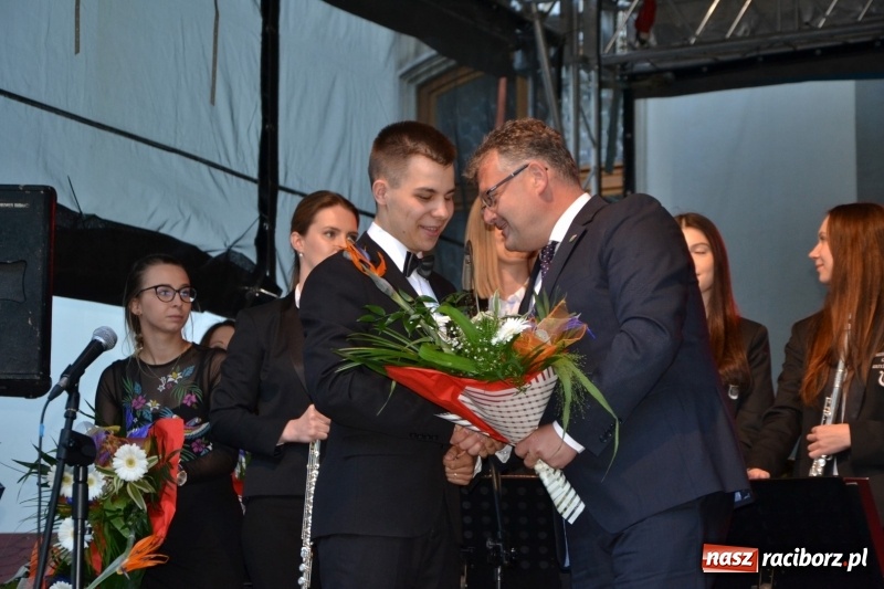 Zdjęcie w galerii na portalu naszraciborz.pl: Gmina otwarta na świat. Krzyżanowice świętują dwudziestolecie współpracy zagranicznej  wiadomości z regionu