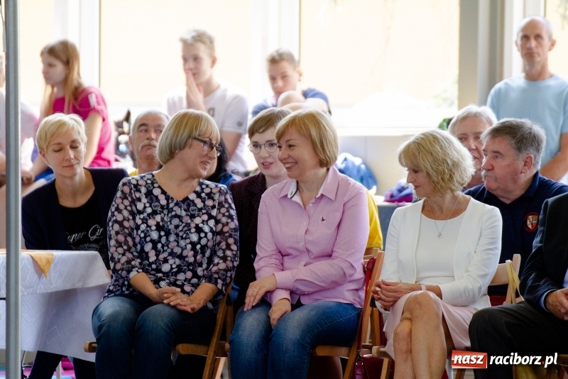 Zdjęcie w galerii na portalu naszraciborz.pl: Międzynarodowe Zawody Pływackie o Puchar Prezesa MKS SMS Victoria Racibórz  wiadomości z regionu