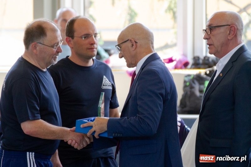 Zdjęcie w galerii na portalu naszraciborz.pl: Międzynarodowe Zawody Pływackie o Puchar Prezesa MKS SMS Victoria Racibórz  wiadomości z regionu