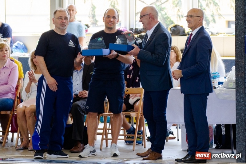 Zdjęcie w galerii na portalu naszraciborz.pl: Międzynarodowe Zawody Pływackie o Puchar Prezesa MKS SMS Victoria Racibórz  wiadomości z regionu