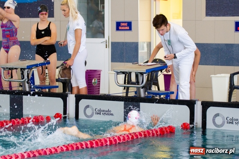 Zdjęcie w galerii na portalu naszraciborz.pl: Międzynarodowe Zawody Pływackie o Puchar Prezesa MKS SMS Victoria Racibórz  wiadomości z regionu