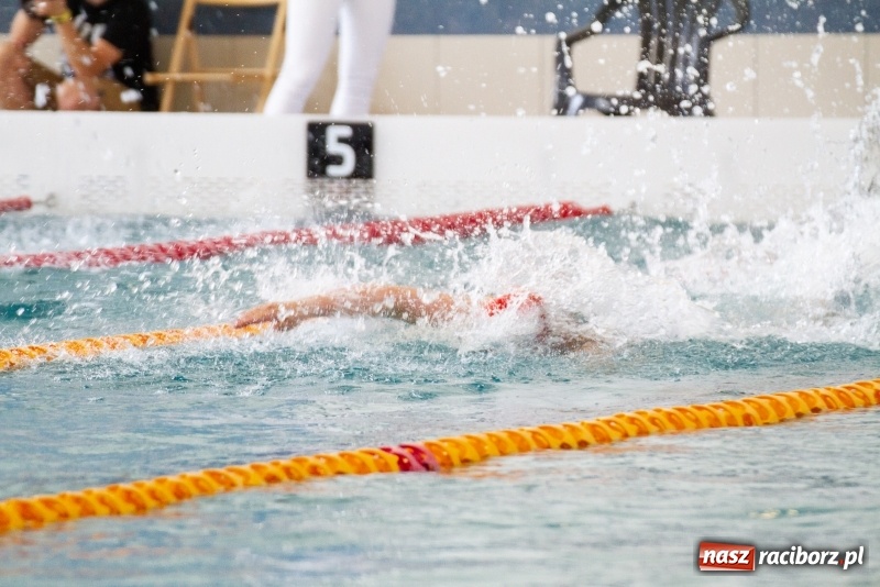 Zdjęcie w galerii na portalu naszraciborz.pl: Międzynarodowe Zawody Pływackie o Puchar Prezesa MKS SMS Victoria Racibórz  wiadomości z regionu
