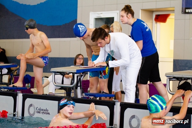 Zdjęcie w galerii na portalu naszraciborz.pl: Międzynarodowe Zawody Pływackie o Puchar Prezesa MKS SMS Victoria Racibórz  wiadomości z regionu