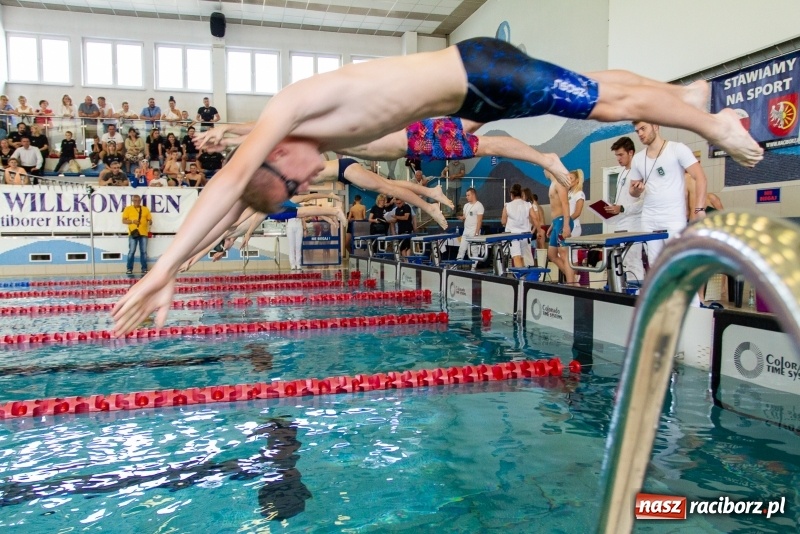 Zdjęcie w galerii na portalu naszraciborz.pl: Międzynarodowe Zawody Pływackie o Puchar Prezesa MKS SMS Victoria Racibórz  wiadomości z regionu