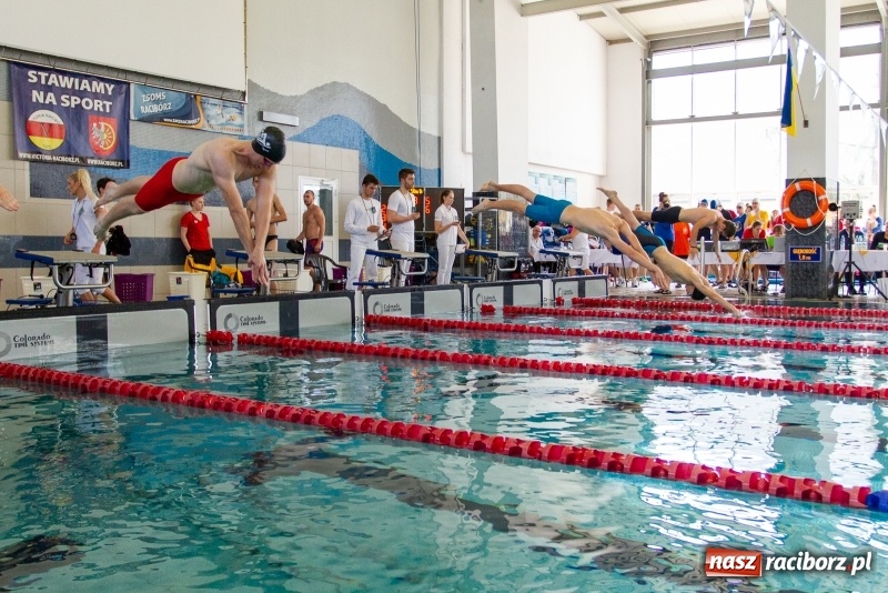 Zdjęcie w galerii na portalu naszraciborz.pl: Międzynarodowe Zawody Pływackie o Puchar Prezesa MKS SMS Victoria Racibórz  wiadomości z regionu
