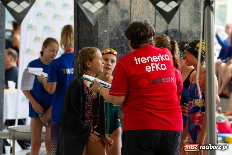 Zdjęcie w galerii na portalu naszraciborz.pl: Międzynarodowe Zawody Pływackie o Puchar Prezesa MKS SMS Victoria Racibórz  wiadomości z regionu