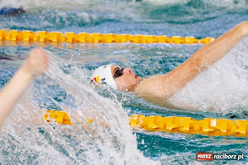Zdjęcie w galerii na portalu naszraciborz.pl: Międzynarodowe Zawody Pływackie o Puchar Prezesa MKS SMS Victoria Racibórz  wiadomości z regionu