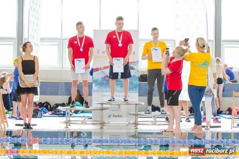 Zdjęcie w galerii na portalu naszraciborz.pl: Międzynarodowe Zawody Pływackie o Puchar Prezesa MKS SMS Victoria Racibórz  wiadomości z regionu