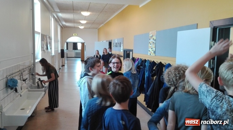 Zdjęcie w galerii na portalu naszraciborz.pl: Nauczycielki szkoły w Tworkowie na spotkaniu koordynatorów w Danii wiadomości z regionu