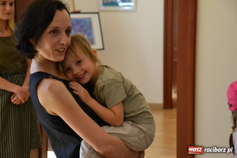 Zdjęcie w galerii na portalu naszraciborz.pl: Podwójny wernisaż i koncert Raciborskiego Ogniska Muzycznego na Zamku Piastowskim  wiadomości z regionu