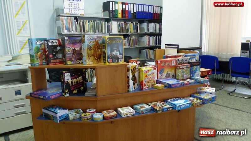 Zdjęcie w galerii na portalu naszraciborz.pl: Klub Gier Planszowych po raz dziewiąty w raciborskiej bibliotece wiadomości z regionu