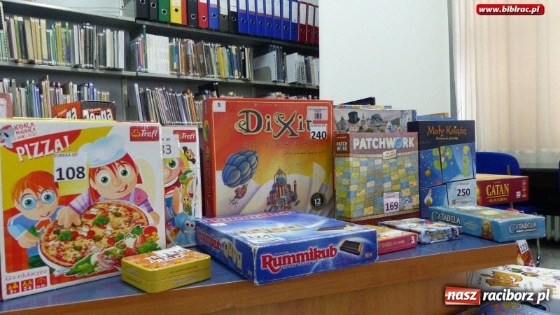 Zdjęcie w galerii na portalu naszraciborz.pl: Klub Gier Planszowych po raz dziewiąty w raciborskiej bibliotece wiadomości z regionu