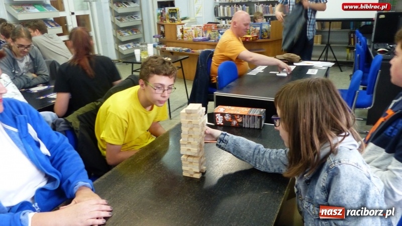 Zdjęcie w galerii na portalu naszraciborz.pl: Klub Gier Planszowych po raz dziewiąty w raciborskiej bibliotece wiadomości z regionu