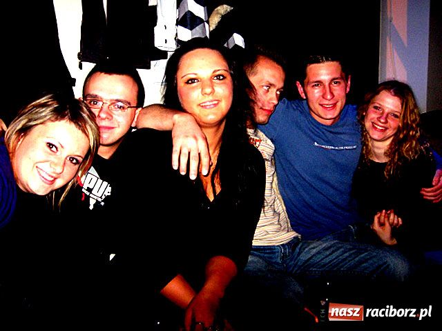 Zdjęcie w galerii na portalu naszraciborz.pl: Studenckie karaoke wiadomości z regionu