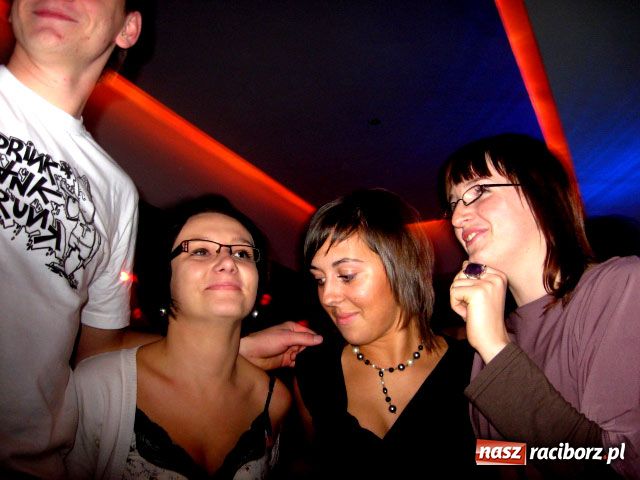 Zdjęcie w galerii na portalu naszraciborz.pl: Studenckie karaoke wiadomości z regionu