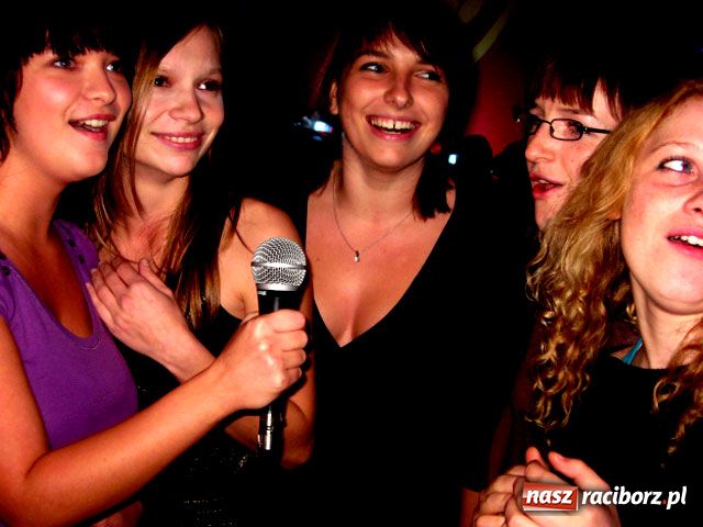 Zdjęcie w galerii na portalu naszraciborz.pl: Studenckie karaoke wiadomości z regionu