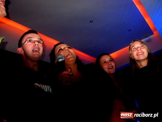 Zdjęcie w galerii na portalu naszraciborz.pl: Studenckie karaoke wiadomości z regionu