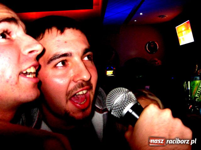 Zdjęcie w galerii na portalu naszraciborz.pl: Studenckie karaoke wiadomości z regionu