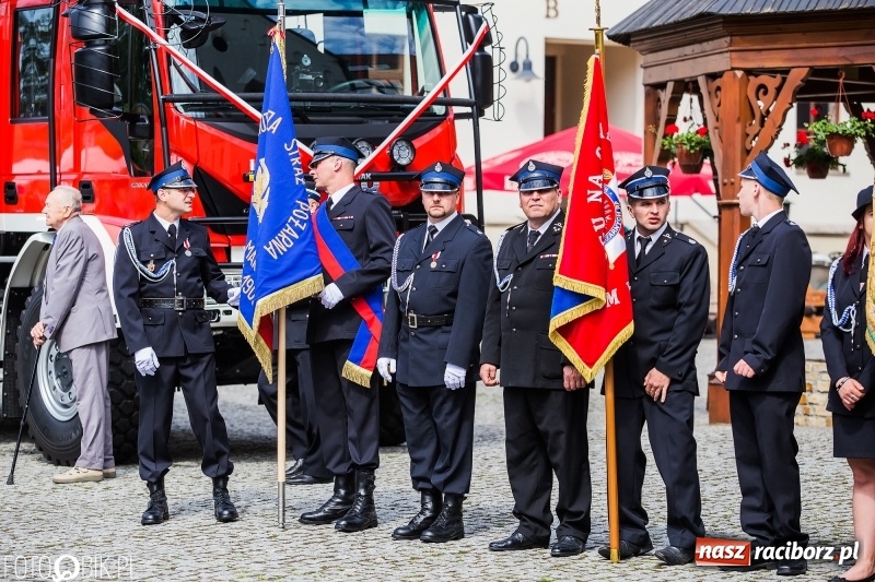 Zdjęcie w galerii na portalu naszraciborz.pl: Strażackie święto na raciborskim zamku  wiadomości z regionu