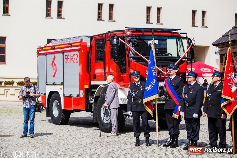Zdjęcie w galerii na portalu naszraciborz.pl: Strażackie święto na raciborskim zamku  wiadomości z regionu