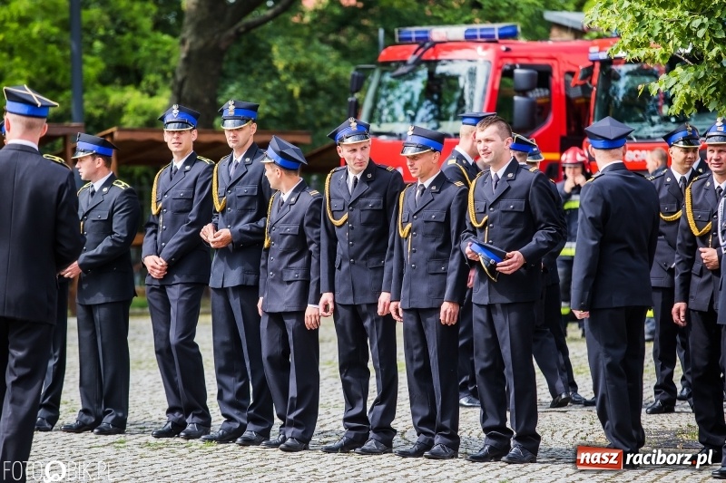 Zdjęcie w galerii na portalu naszraciborz.pl: Strażackie święto na raciborskim zamku  wiadomości z regionu