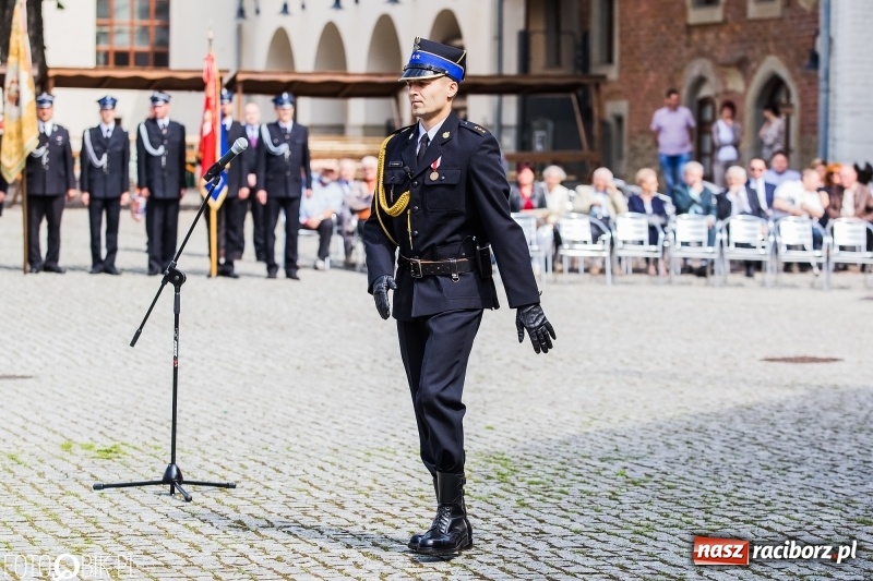 Zdjęcie w galerii na portalu naszraciborz.pl: Strażackie święto na raciborskim zamku  wiadomości z regionu