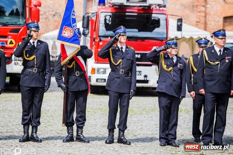 Zdjęcie w galerii na portalu naszraciborz.pl: Strażackie święto na raciborskim zamku  wiadomości z regionu
