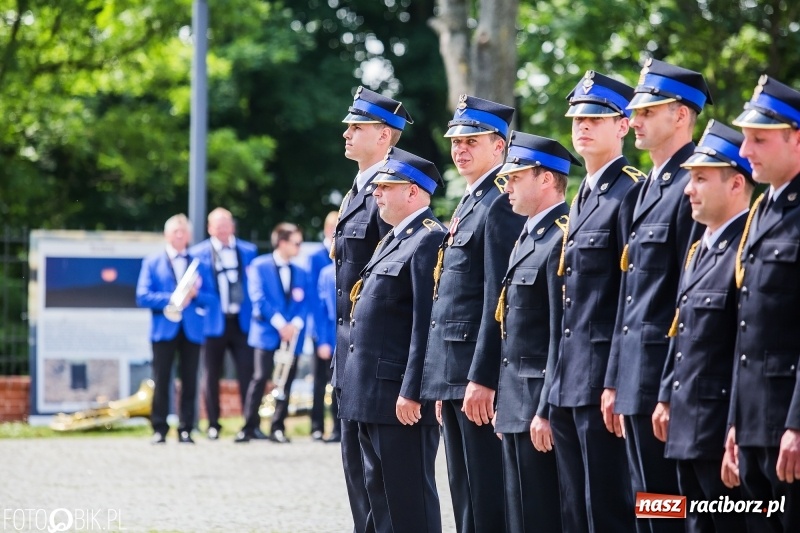 Zdjęcie w galerii na portalu naszraciborz.pl: Strażackie święto na raciborskim zamku  wiadomości z regionu