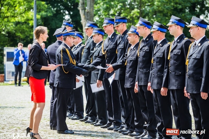 Zdjęcie w galerii na portalu naszraciborz.pl: Strażackie święto na raciborskim zamku  wiadomości z regionu