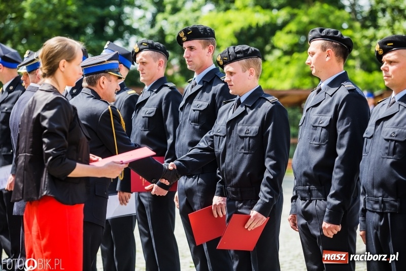Zdjęcie w galerii na portalu naszraciborz.pl: Strażackie święto na raciborskim zamku  wiadomości z regionu