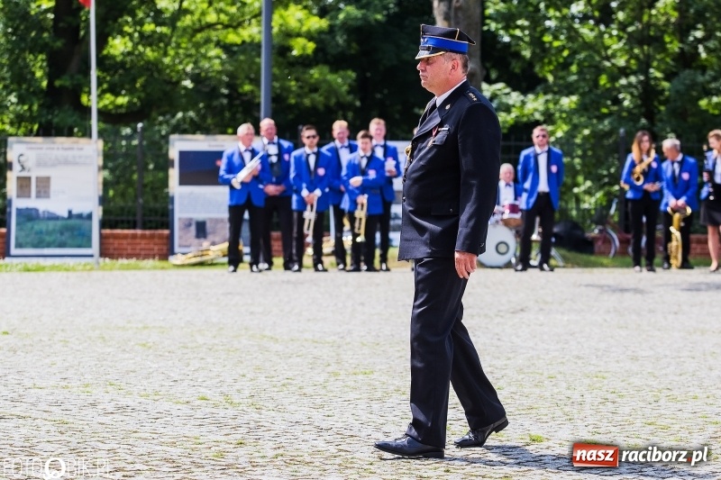 Zdjęcie w galerii na portalu naszraciborz.pl: Strażackie święto na raciborskim zamku  wiadomości z regionu