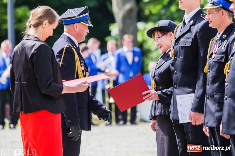 Zdjęcie w galerii na portalu naszraciborz.pl: Strażackie święto na raciborskim zamku  wiadomości z regionu
