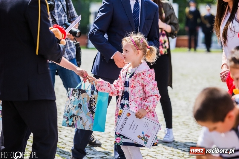 Zdjęcie w galerii na portalu naszraciborz.pl: Strażackie święto na raciborskim zamku  wiadomości z regionu