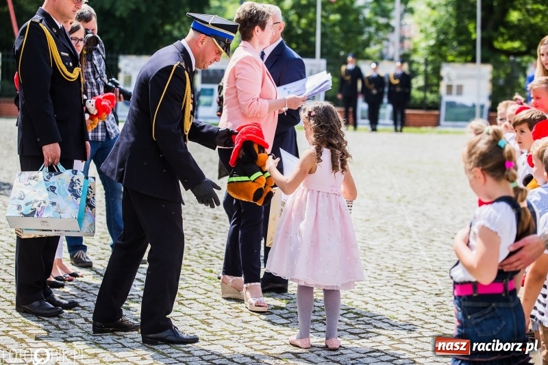 Zdjęcie w galerii na portalu naszraciborz.pl: Strażackie święto na raciborskim zamku  wiadomości z regionu