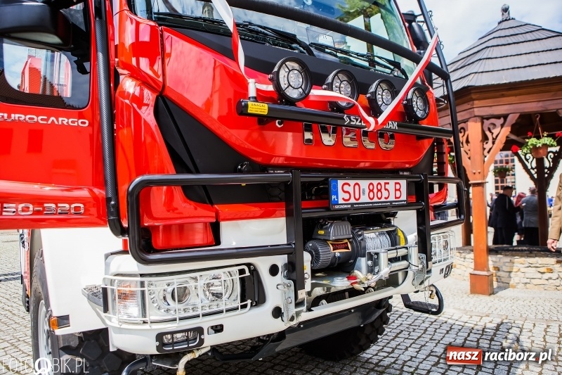 Zdjęcie w galerii na portalu naszraciborz.pl: Strażackie święto na raciborskim zamku  wiadomości z regionu