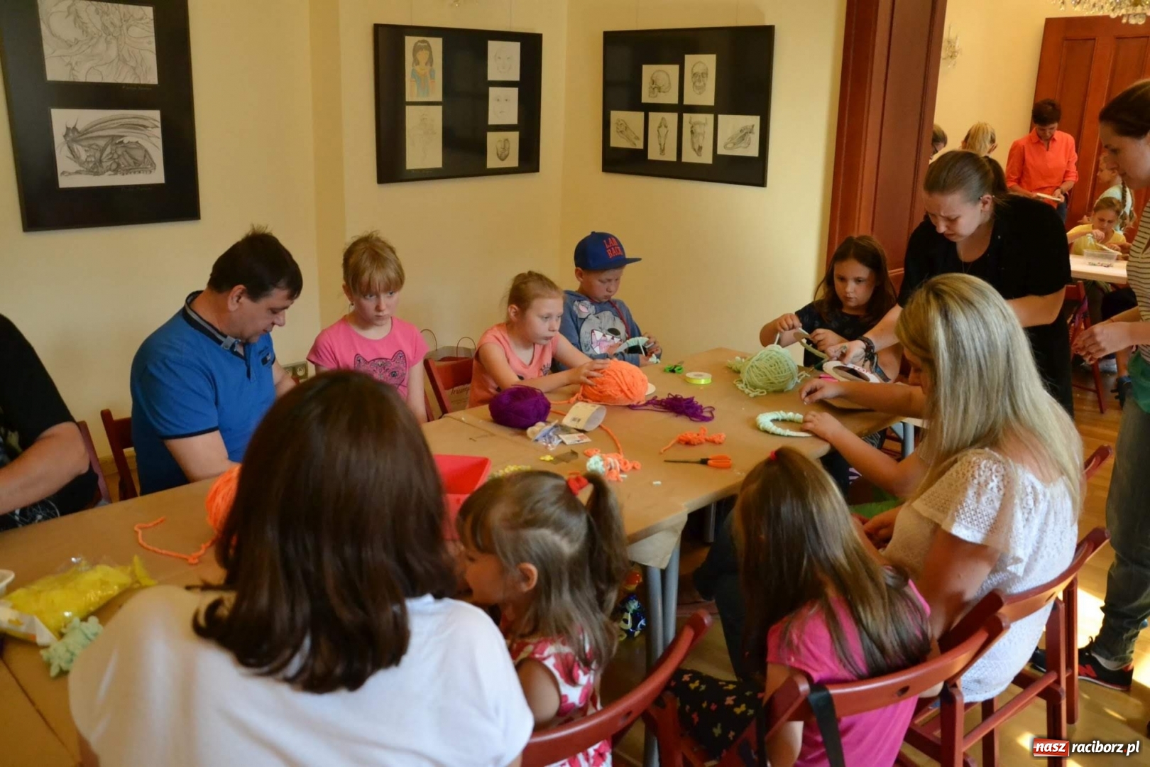 Zdjęcie w galerii na portalu naszraciborz.pl: Warsztaty plastyczne i polsko - czeski koncert na Zamku Piastowskim  wiadomości z regionu