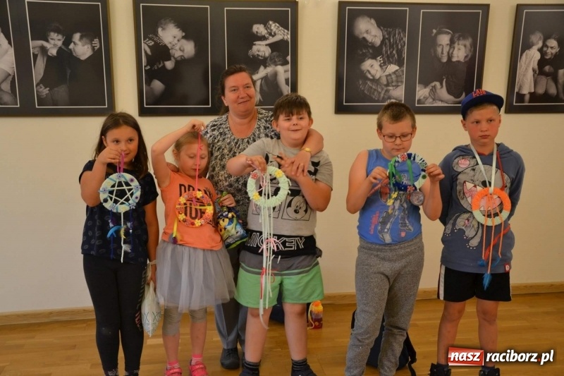 Zdjęcie w galerii na portalu naszraciborz.pl: Warsztaty plastyczne i polsko - czeski koncert na Zamku Piastowskim  wiadomości z regionu